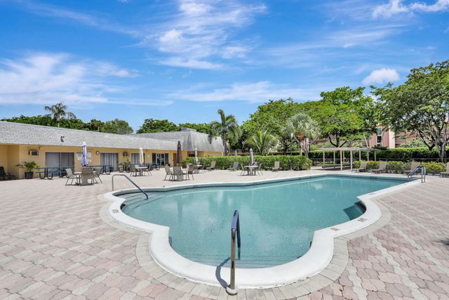 461 NW 76th Avenue 205, Margate, FL 33063