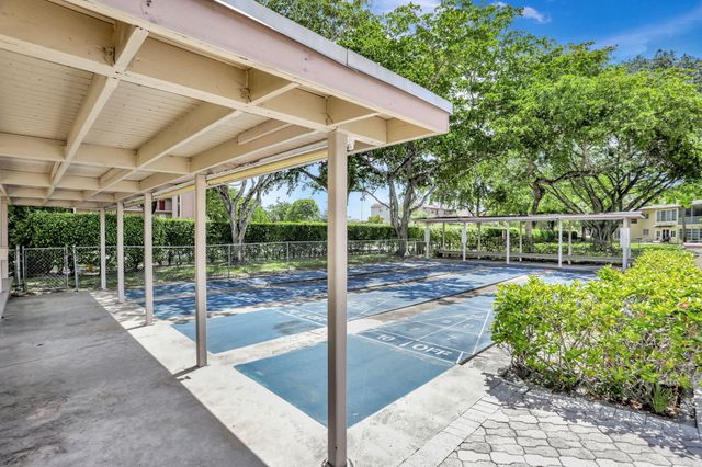 461 NW 76th Avenue 205, Margate, FL 33063