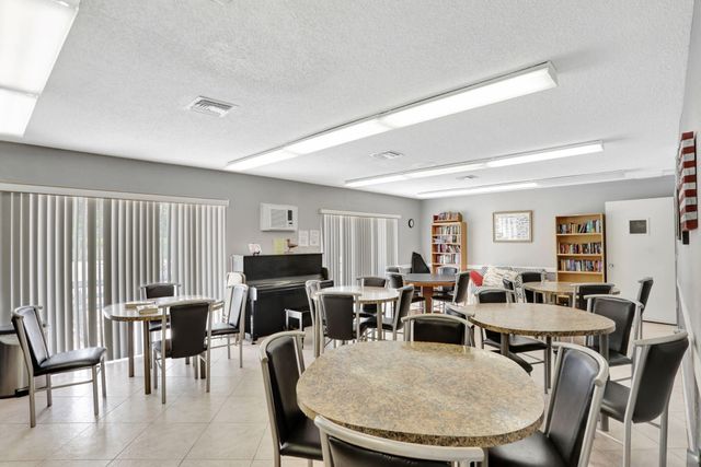 461 NW 76th Avenue 205, Margate, FL 33063