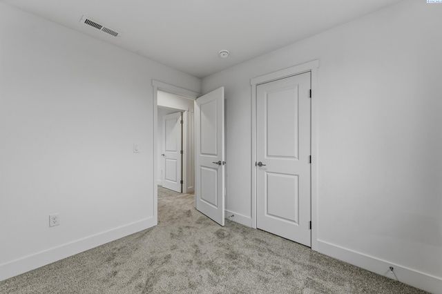 7536 Grapevine Ct, West Richland, WA 99353