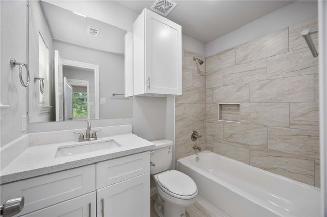 7987 Chateau Street B, Houston, TX 77028
