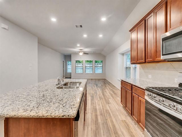 16923 Lagos Lane, Crosby, TX 77532