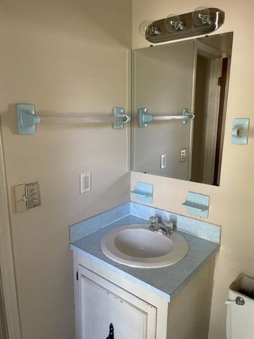 204 Terry Avenue, Summerville, SC 29485