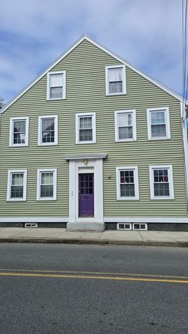 26 Essex St 2, Salem, MA 01970