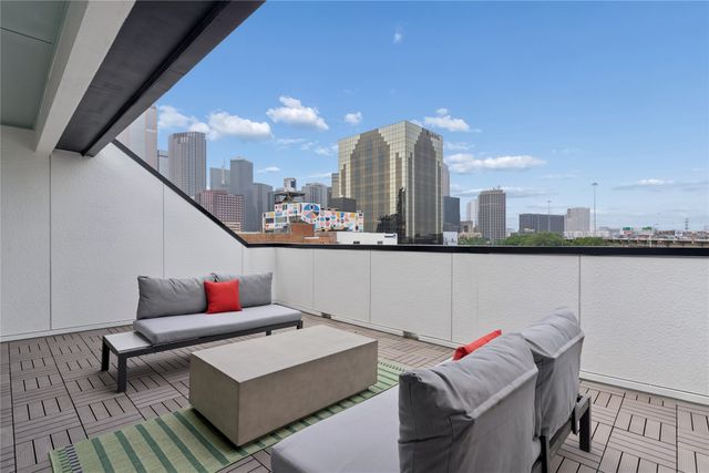 2401 Canton Street 1005, Dallas, TX 75201