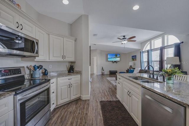 3909 117TH STREET W, Bradenton, FL 34210