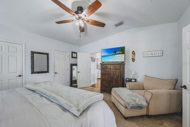 3909 117TH STREET W, Bradenton, FL 34210