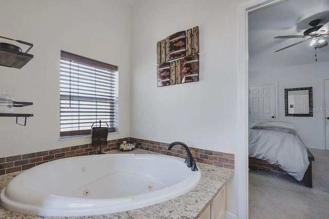 3909 117TH STREET W, Bradenton, FL 34210