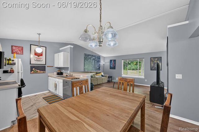 9543 Parkwood Drive 267, Grand Blanc, MI 48439