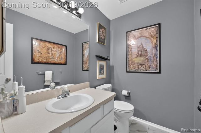 9543 Parkwood Drive 267, Grand Blanc, MI 48439