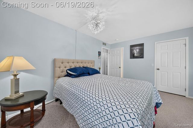 9543 Parkwood Drive 267, Grand Blanc, MI 48439