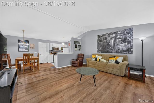 9543 Parkwood Drive 267, Grand Blanc, MI 48439