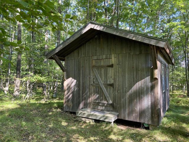 W8360 Bielak ROAD, Wausaukee, WI 54177