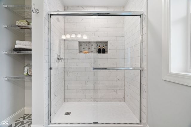 1865 E Riverside Drive, Indianapolis, IN 46202