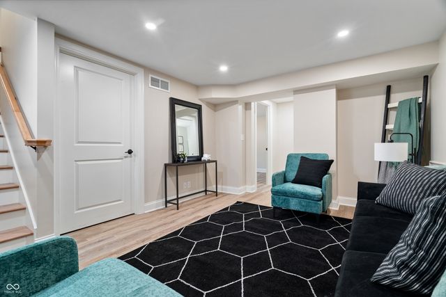 1865 E Riverside Drive, Indianapolis, IN 46202