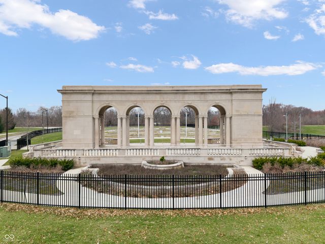 1865 E Riverside Drive, Indianapolis, IN 46202