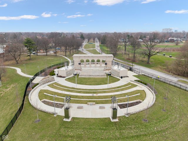 1865 E Riverside Drive, Indianapolis, IN 46202