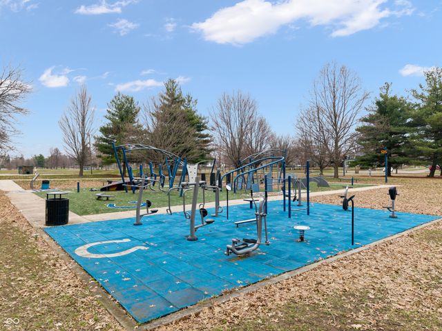 1865 E Riverside Drive, Indianapolis, IN 46202