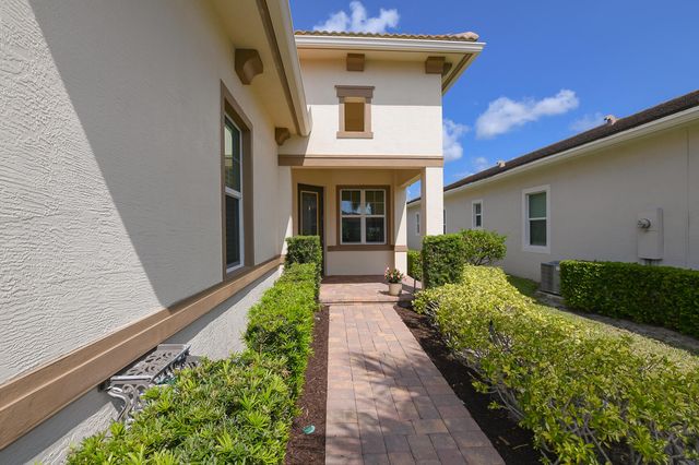 8942 SW Pepoli Way, Port St. Lucie, Port St Lucie, FL 34987