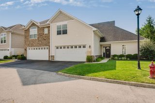5087 Dinard Way, 104, Columbus, OH 43221
