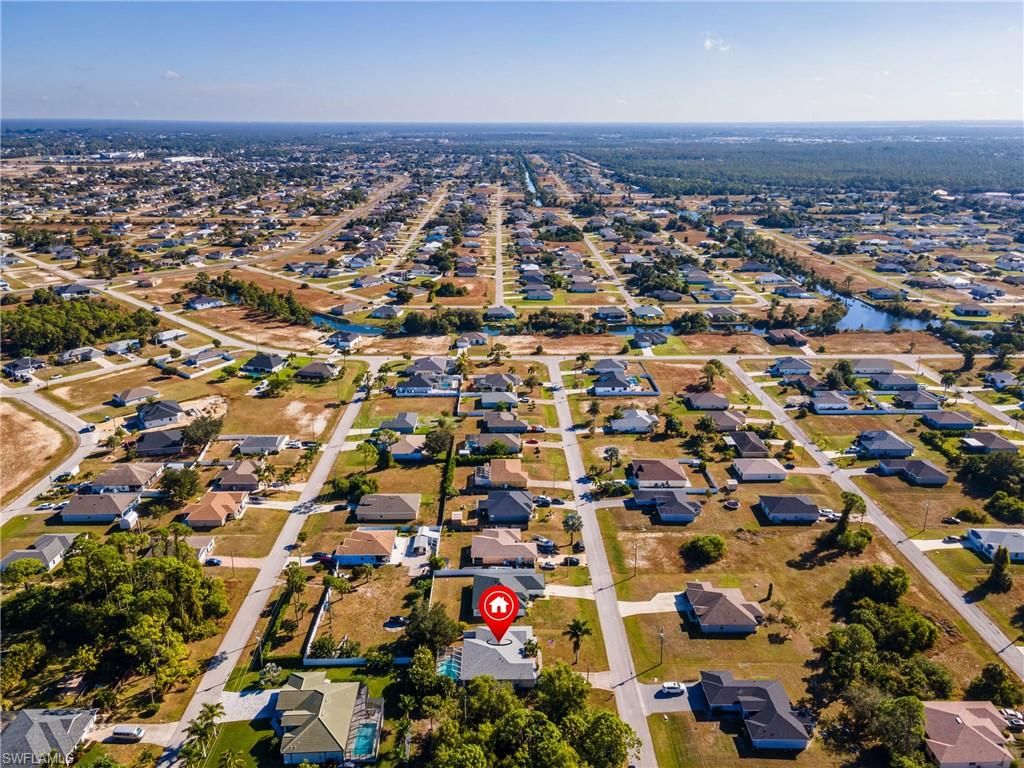 Image 28 of property listing at 1027 NE 33rd LN, Cape Coral, FL 33909