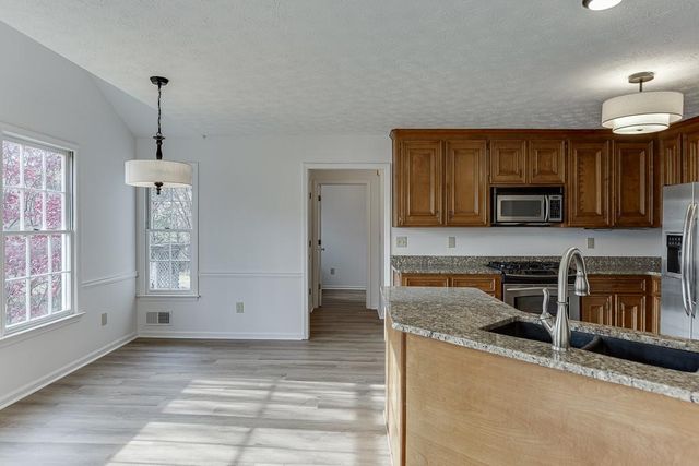 3010 Ashdowne Court, Snellville, GA 30078