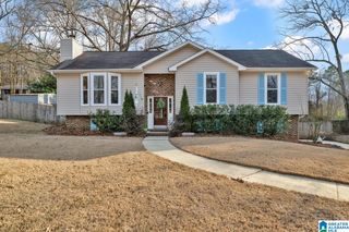 125 TOP O TREE LANE, Hoover, AL 35244