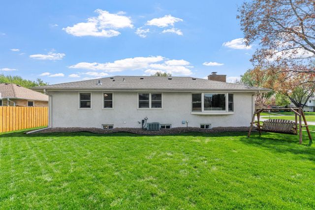 2601 30th Avenue NE, Saint Anthony, MN 55418
