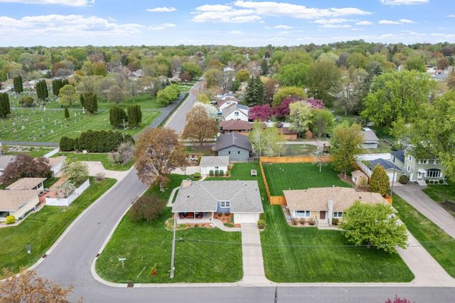 2601 30th Avenue NE, Saint Anthony, MN 55418