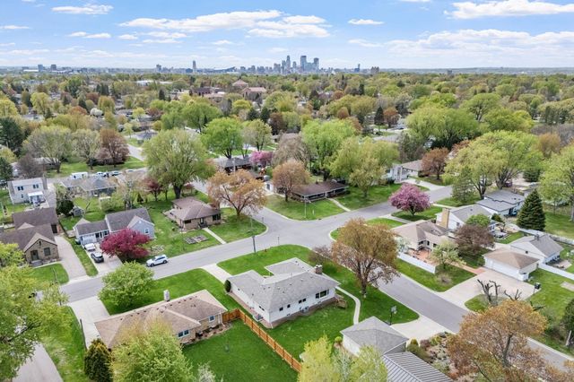 2601 30th Avenue NE, Saint Anthony, MN 55418
