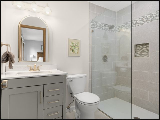 10587 Wellington Lane N, Maple Grove, MN 55369