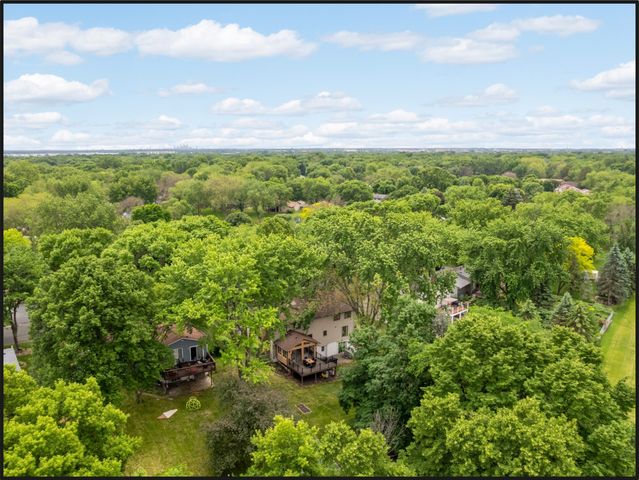 10587 Wellington Lane N, Maple Grove, MN 55369