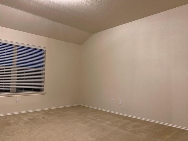 2700 Mission Tejas DR, Pflugerville, TX 78660