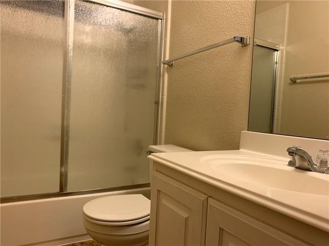 2700 Mission Tejas DR, Pflugerville, TX 78660