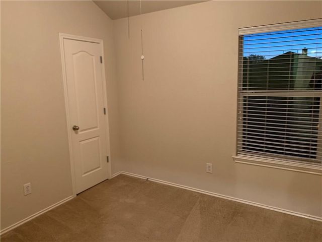 2700 Mission Tejas DR, Pflugerville, TX 78660