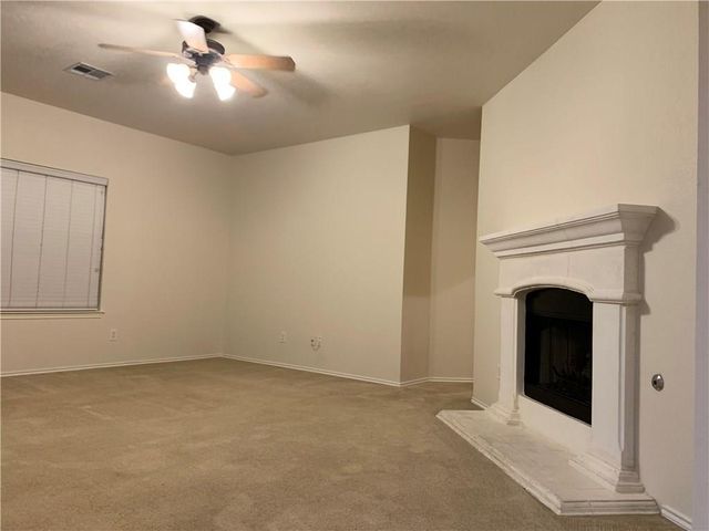 2700 Mission Tejas DR, Pflugerville, TX 78660