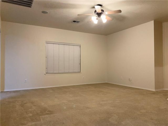 2700 Mission Tejas DR, Pflugerville, TX 78660