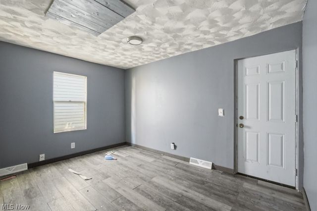 1920 Manchester Road, Akron, OH 44314