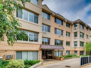 2727 W 43rd Street 102, Minneapolis, MN 55410