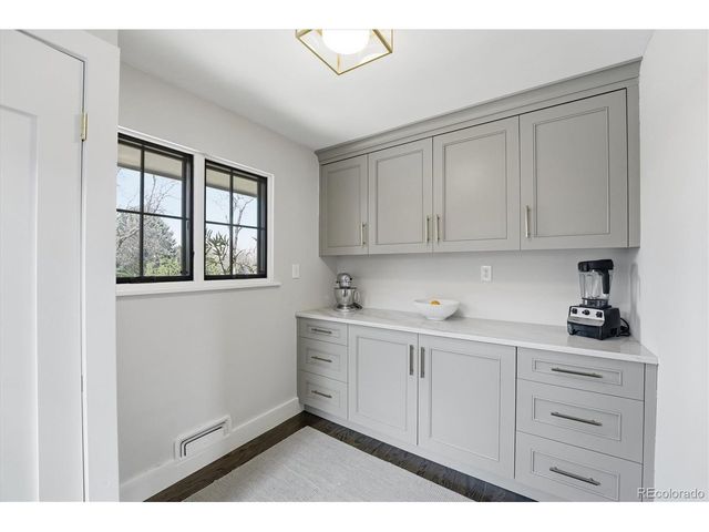 4523 Frontier St, Littleton, CO 80123