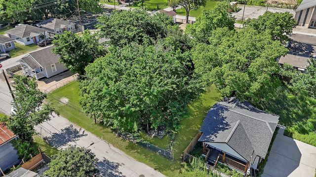 3203 Adelia Street, Houston, TX 77026
