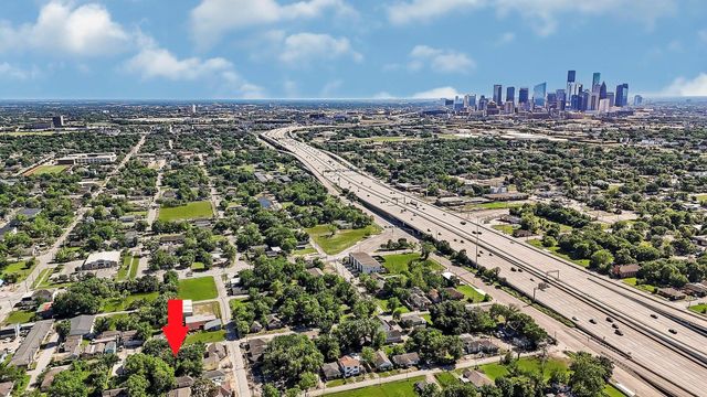 3203 Adelia Street, Houston, TX 77026