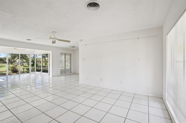 2321 PREMIER DRIVE S, Gulfport, FL 33707