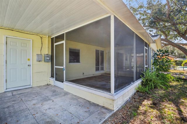 2321 PREMIER DRIVE S, Gulfport, FL 33707