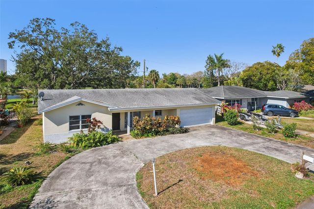 2321 PREMIER DRIVE S, Gulfport, FL 33707