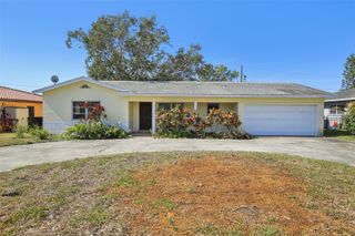 2321 PREMIER DRIVE S, Gulfport, FL 33707