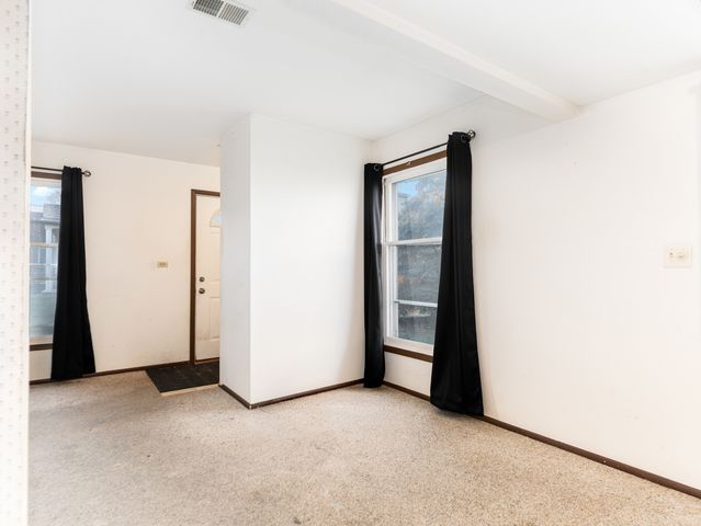 703 Shaw Court, Schaumburg, IL 60194