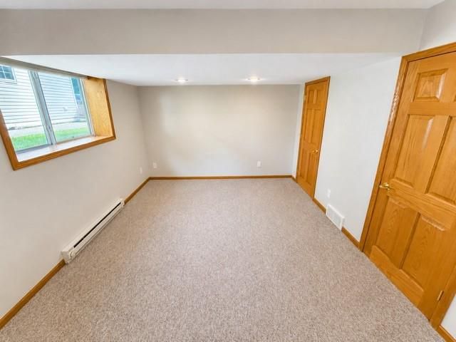 4712 Oakwood Hills Parkway, Eau Claire, WI 54701