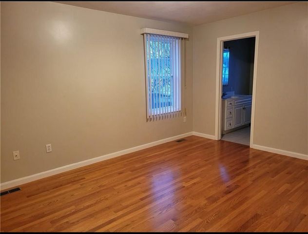 15 S Locust Avenue 1, North Providence, RI 02911