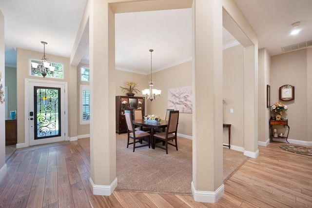 100 Kendall Ct, Granite Bay, CA 95746